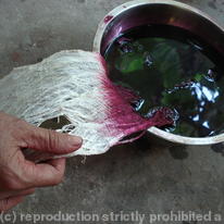 Sa Paper Being Dyed