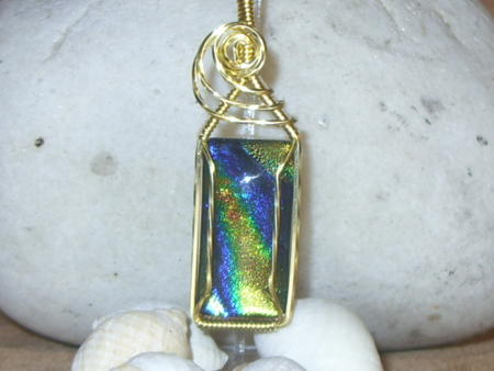 Dichroic glass pendant-018