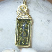 Dichroic glass pendant-015