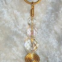 Crystal swirl pendant -030