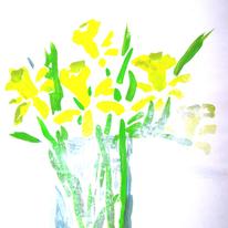 vase of daffodils