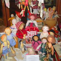 Sewing & Sculpting Dolls