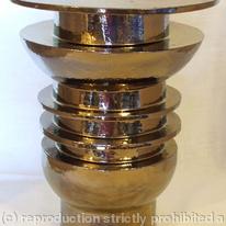 Tower vessel with fins