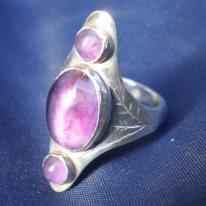 silver and amethyst ring