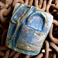 Glass cast padlock