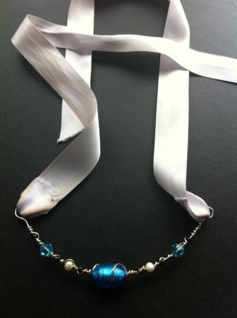 Victoria - headband and necklace 