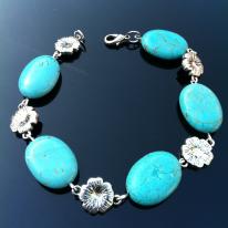 Turquoise meadow