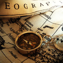'World Traveler' Bag - close up