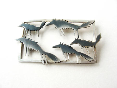 pack of wolves brooch
