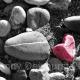 Heart pebble1