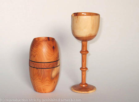 GOBLET  POT