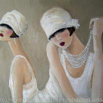 1920s women in white