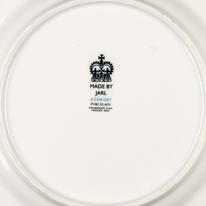 hidden back of plate