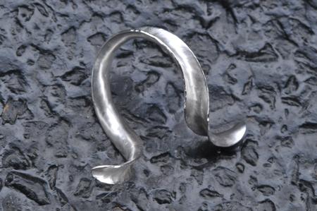 1-turn ribbon ring