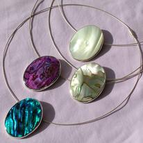 hallmarkedsilverandabaloneshellpendant