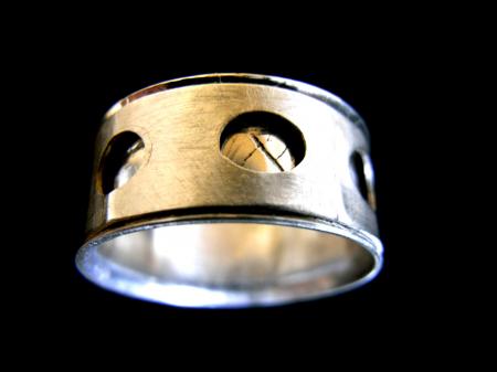 Layer ring