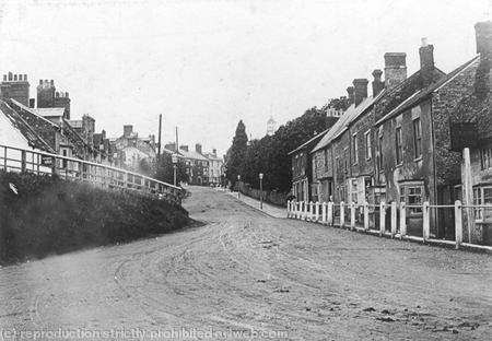 Bridge Street (2) Brackley c.1900