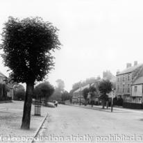 Bell Pub Brackley, c. 1910