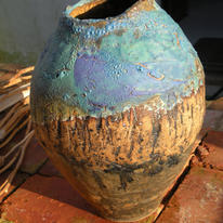 stoneware vessel 12