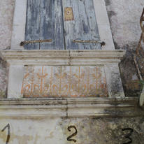 Tapies 123