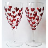 Artist Hand Painted Wine Glass Pair with Sparkly Heart Design