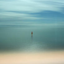 Distant post