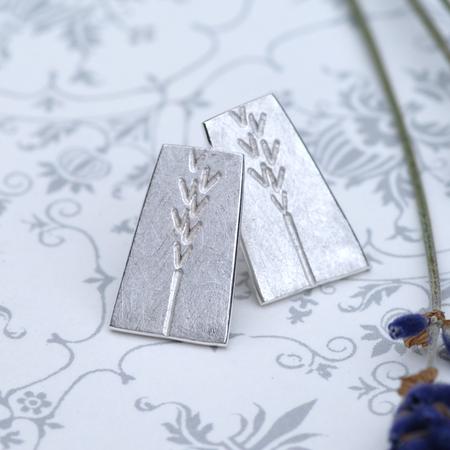 Lavender Earrings £19