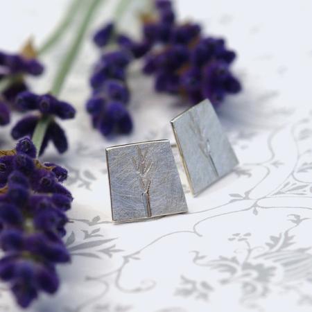 Lavender Ear Studs £15.00