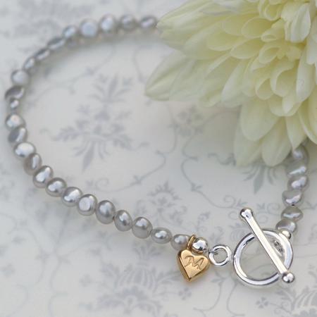 Gold Collection - 9ct Gold Heart and Fresh Water Pearls £80