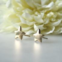 Gold Collection- 9ct Yellow Gold Star Earrings £138
