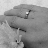 Gold Collection- 9ct Yellow Gold Star Ring £236