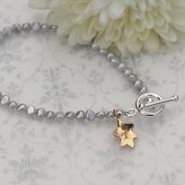 Gold Collection - 9ct Gold Oak Leaf Bracelet £105