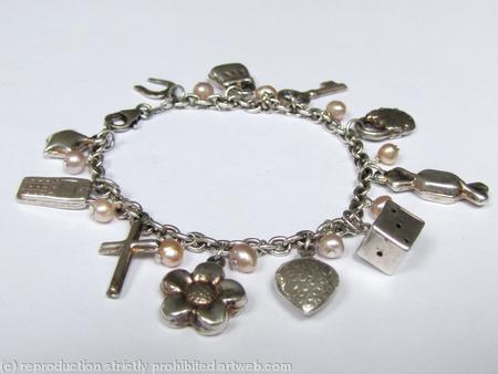 Sweetheart Charm Bracelet