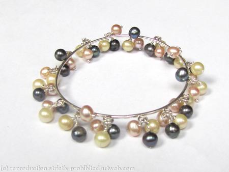 Pearl Cluster Bangle