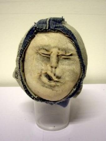 Small Heads  003b