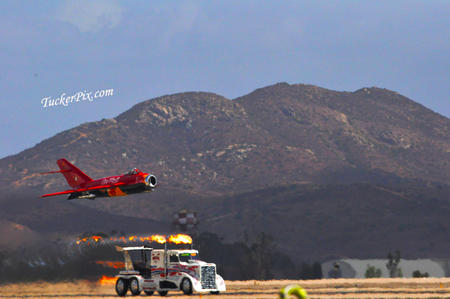 Jet truck racing MIG