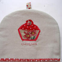 Teacosy Cherrycake