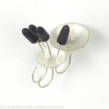 deep purple double pin ring