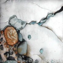 Rock pool edge