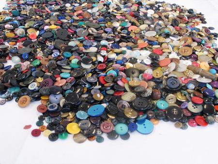 Buttons 7 