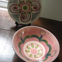 liles on pink with bloomsbury plate