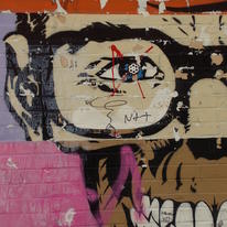 monkey face left