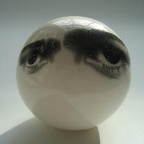 Spider (wall mountable Eyeball)