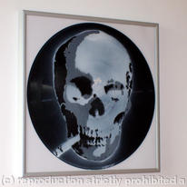 Smoking Skull Stencil