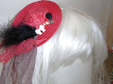 red mini berries boater fascinator
