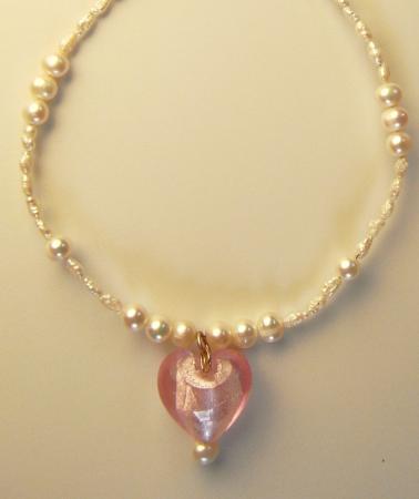 close up of 'clearly romance choker'