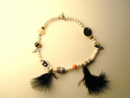 Sunny Fluff choker