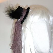 mini slant top hat fascinator