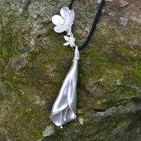 Sally's cornucopia necklace