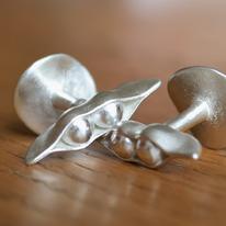 Heather's peapod cufflink commission